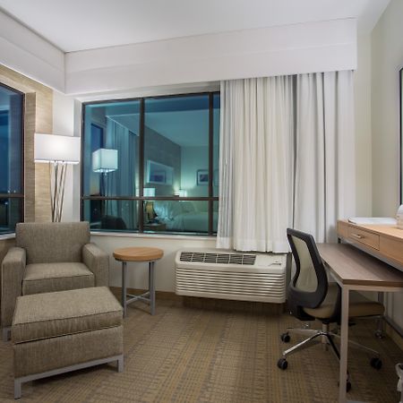 Holiday Inn San Marcos Convention Center By Ihg Exterior photo